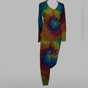 Follow Me 2PC Rainbow Color Tie Dye Thermal Pajama Set MEDIUM Festival  Cozycore